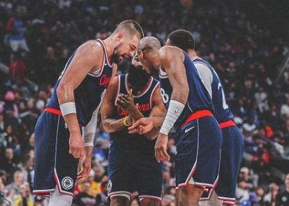 开云体育官网-【现场】快艇逆转未果惨遭绝杀 天王山之战一触即发