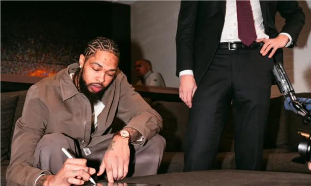 开云体育官网app-【现场】英格拉姆亮相TT制造冲突 猛龙惨败迎假期