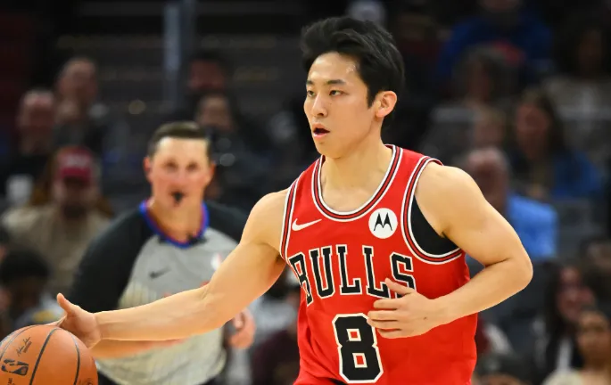 开云体育官网app-河村勇辉半场出战7分钟，1中0得到1篮板7助攻1抢断0失误